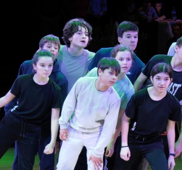 enfants en classe de danse